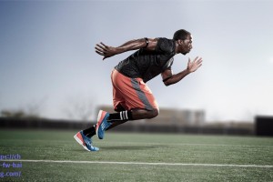 阿迪达斯发布全新F50与PREDATOR系列战靴 科技创新重塑绿茵速度与掌控 顶配版本售价2299元