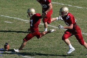 场均24+10全能锋线闪耀，四年四度换旗引深思，昔日全明星陷交易漩涡，青年领袖率队开启新纪元