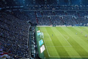 体育界反腐风暴再起波澜，前足协高层王登峰一审获刑十七年并处罚金五百万元