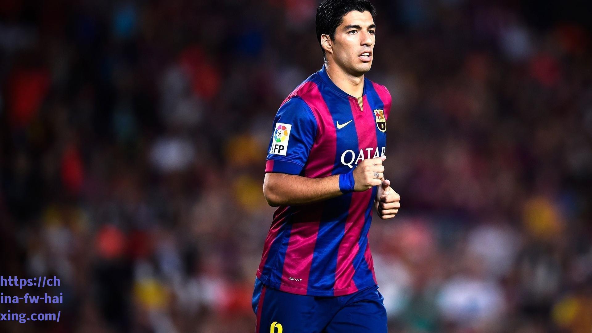 阿莫林执教曼联坚持三后卫体系，誓以战术革新引领红魔重返荣耀