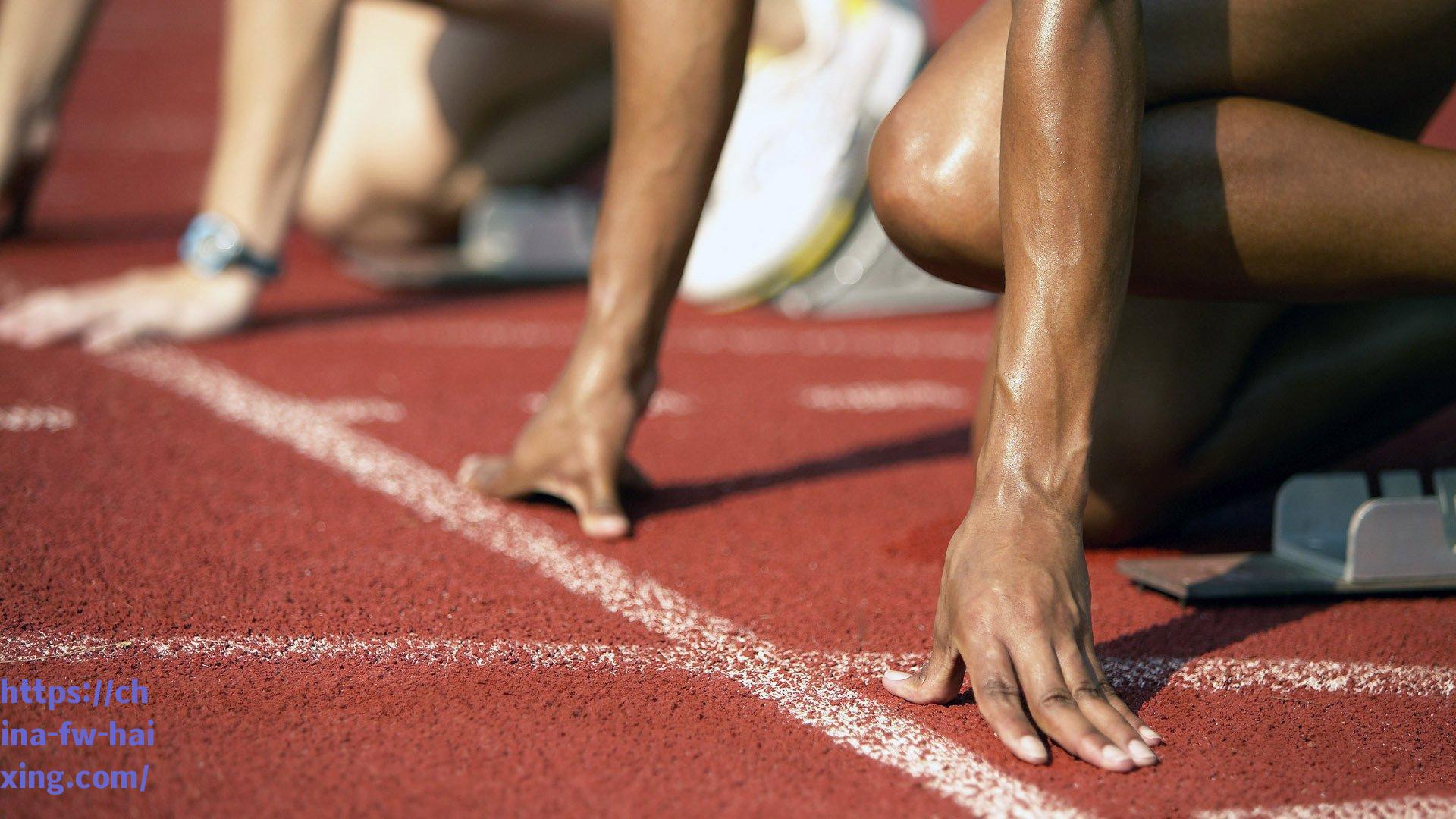 S组巅峰对决，深圳DYG主场力克TES，季后赛席位争夺白热化